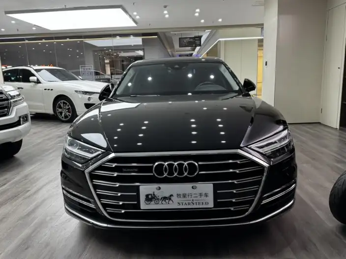 Audi A8 2021 Model A8L 55 TFSI quattro Luxury Model – фото 2