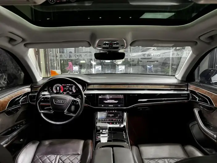 Audi A8 2021 Model A8L 55 TFSI quattro Luxury Model – фото 9