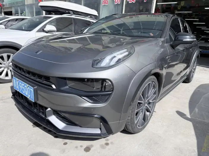 Lynk & Co 02 Hatchback 2022 Model 2.0TD Hatchback Plus – фото 1
