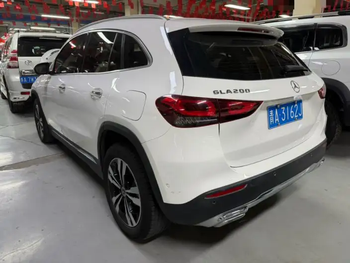 Mercedes-Benz GLA 2020 Model GLA 200 – фото 4