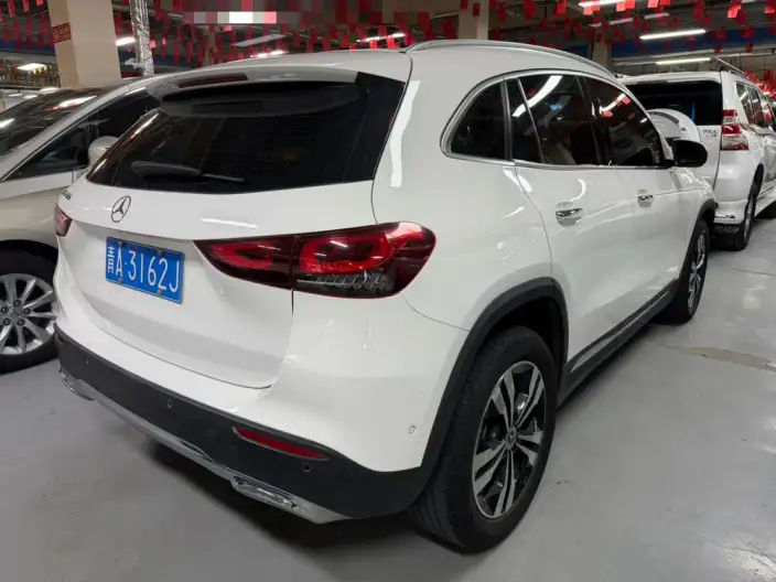 Mercedes-Benz GLA 2020 Model GLA 200 – фото 6