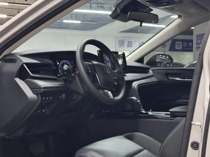 Toyota Camry 2024 Model 2.0E Elite Edition – фото 8