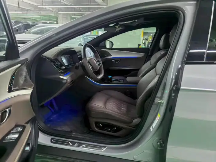 BYD Han DM 2025 Model Smart Driving Edition DM-i 125KM Zunrong Model – фото 8