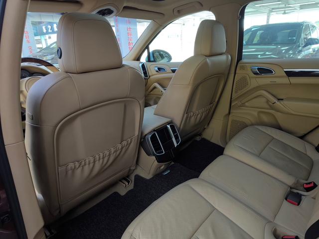 Porsche Cayenne 2011 Cayenne 3.0T – фото 14