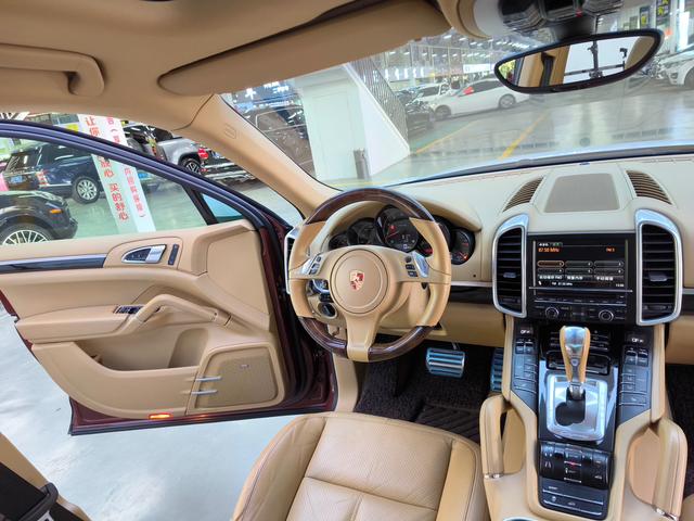 Porsche Cayenne 2011 Cayenne 3.0T – фото 17