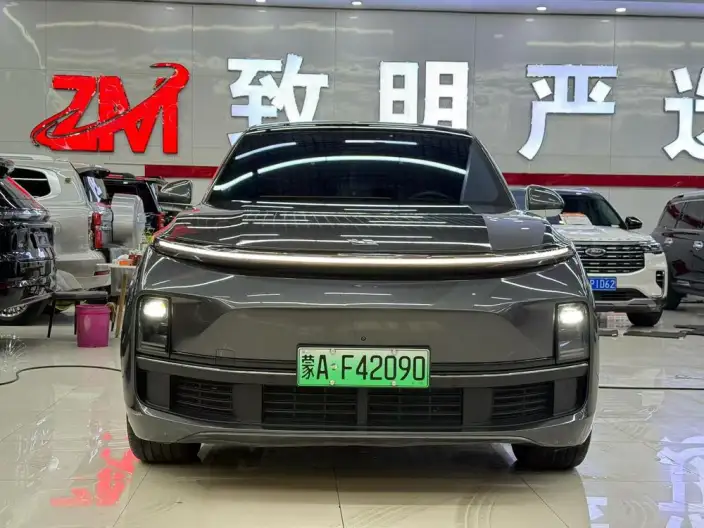 Li Auto L8 2023 Model Air Edition – фото 2