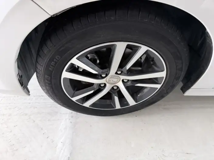 Model Ge 2022 Model 240TURBO CVT Exclusive Edition – фото 8