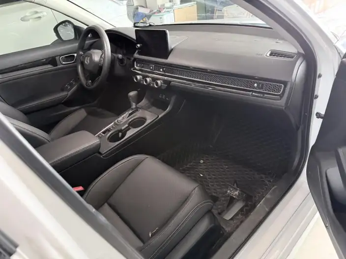 Model Ge 2022 Model 240TURBO CVT Exclusive Edition – фото 10