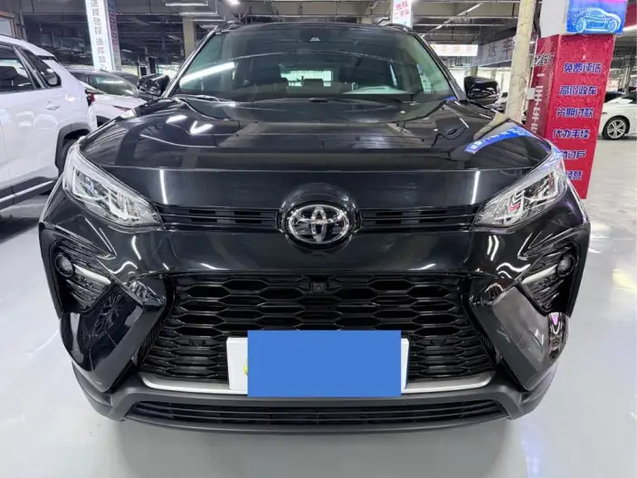 Toyota Wildlander 2023 Model 2.0L 4WD Luxury PLUS Edition – фото 2