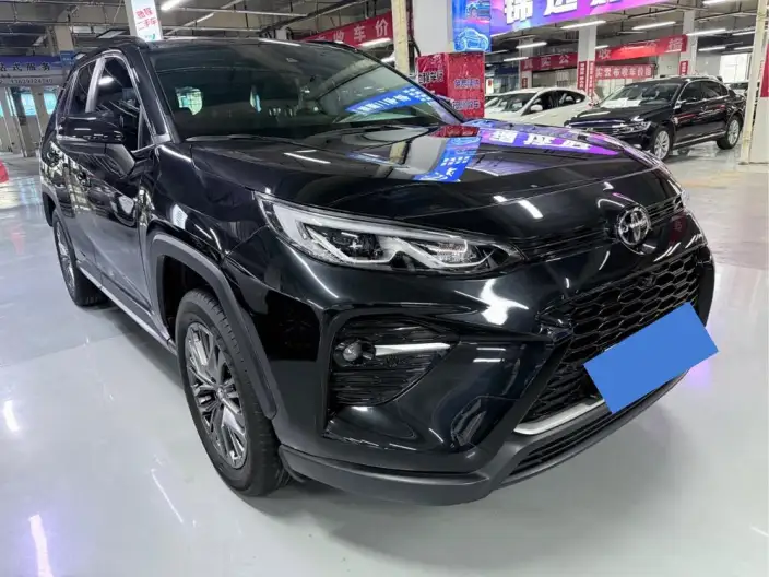 Toyota Wildlander 2023 Model 2.0L 4WD Luxury PLUS Edition – фото 3