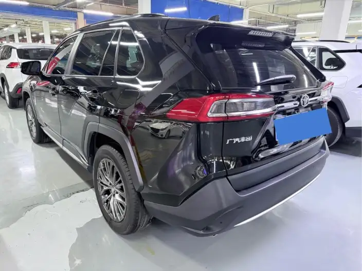 Toyota Wildlander 2023 Model 2.0L 4WD Luxury PLUS Edition – фото 4
