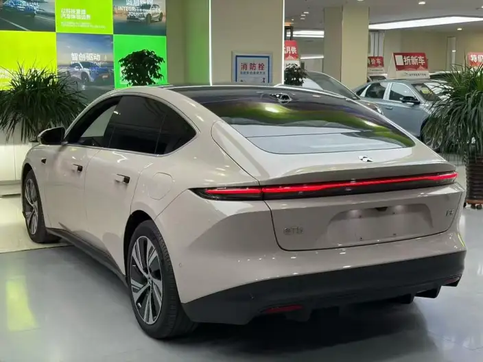 NIO ET5 2025 Model 75kWh – фото 3