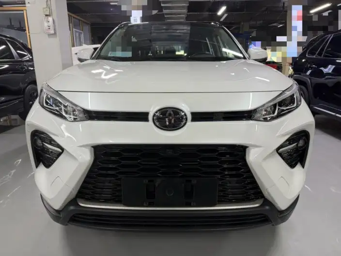 Toyota Wildlander 2023 Model 2.0L 4WD Luxury PLUS Edition – фото 2