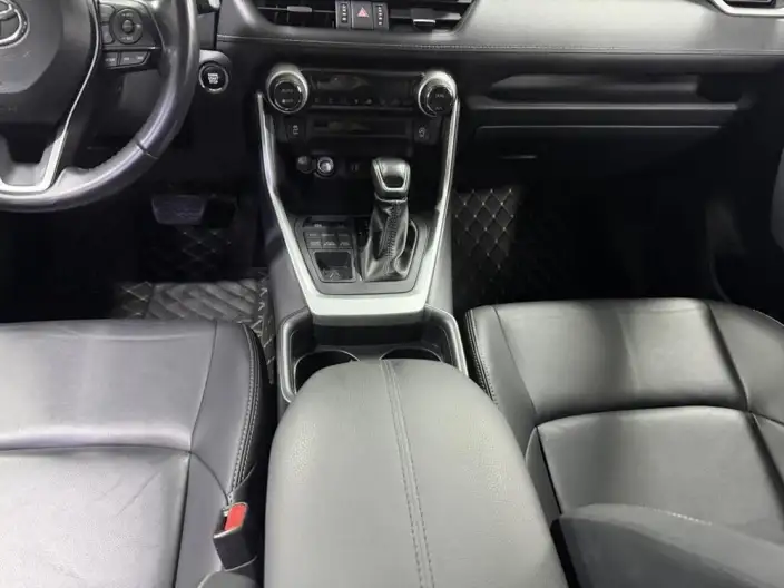 Toyota Wildlander 2023 Model 2.0L 4WD Luxury PLUS Edition – фото 10