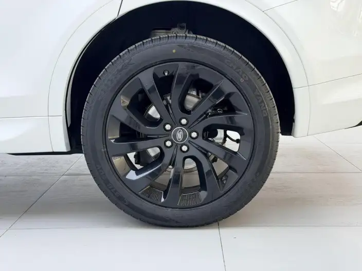 Land Rover Discovery Sport 2020 Model 249PS R-Dynamic S Performance version 5 seat – фото 9