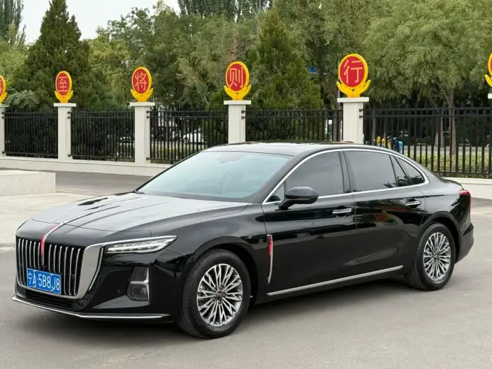 Hongqi H5 2023 Model 1.5T DCT Flag Rhythm Edition – фото 1