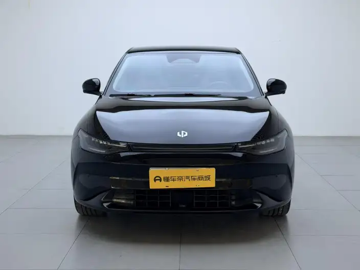 Leapmotor C01 2024 Model EV Edition 525 Exclusive Edition – фото 2