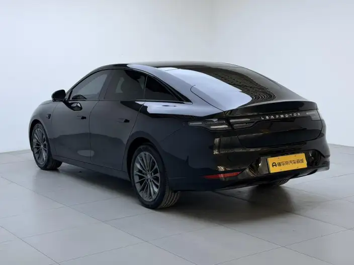 Leapmotor C01 2024 Model EV Edition 525 Exclusive Edition – фото 5