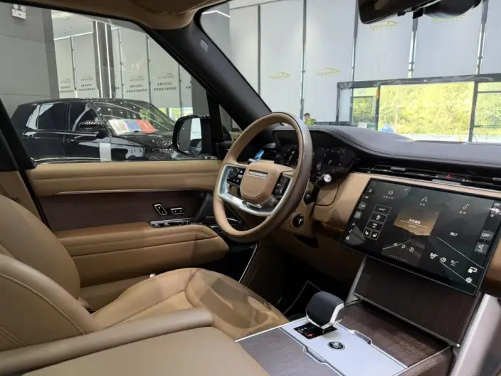 Range Rover 2024 Model 3.0 L6 400PS Shengshi Extended Edition – фото 5