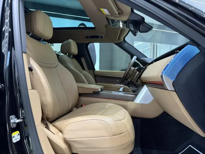 Range Rover 2024 Model 3.0 L6 400PS Shengshi Extended Edition – фото 6