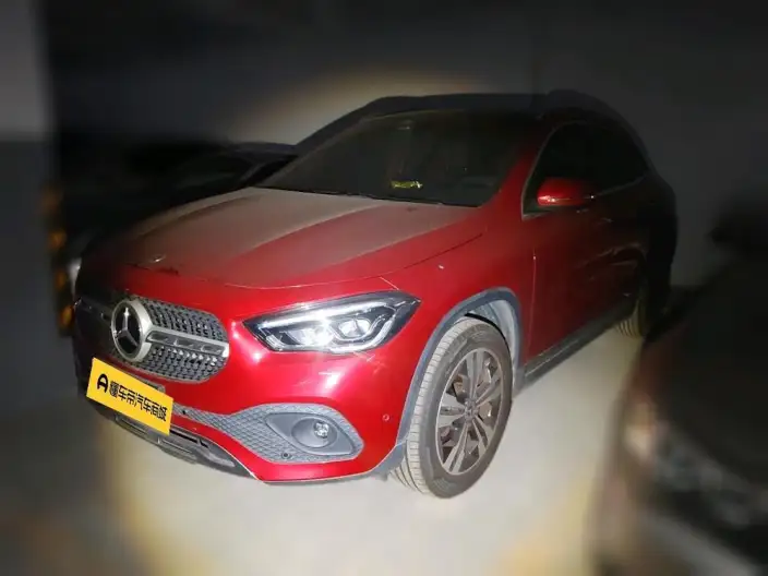 Mercedes-Benz GLA 2020 Model GLA 200 – фото 1