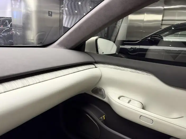 NIO ET7 2021 Model 100kWh First Edition Edition – фото 7