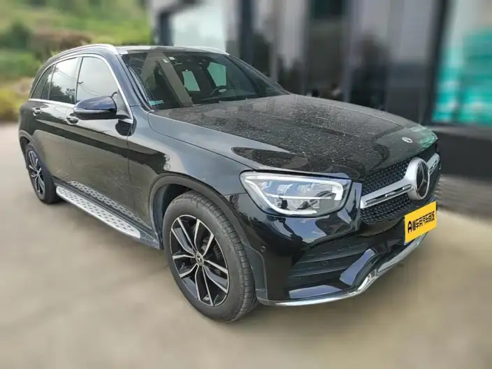 Mercedes-Benz GLC 2022 Model Facelift GLC 260 L 4MATIC Luxury Model – фото 3