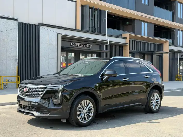 Cadillac XT4 2024 Model 28T 2WD Luxury Model