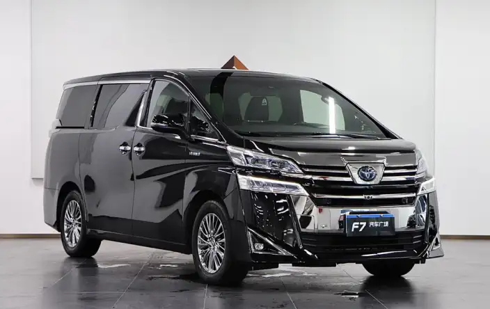 Vellfire 2020 Model Hybrid 2.5L HV Premium Edition – фото 3