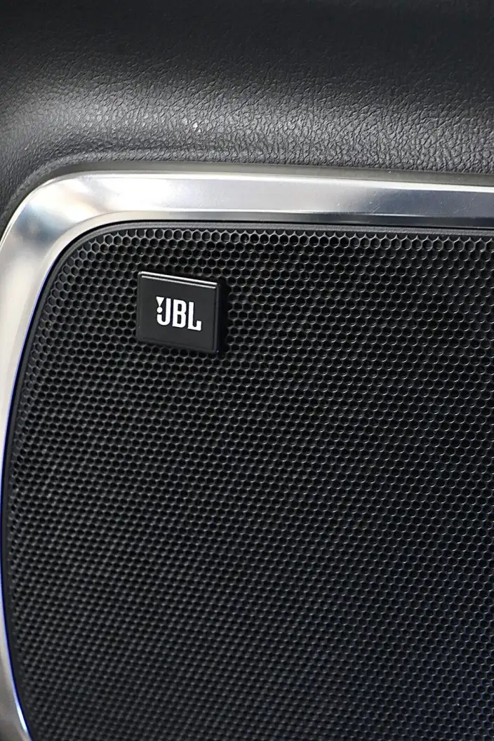 Vellfire 2020 Model Hybrid 2.5L HV Premium Edition – фото 10