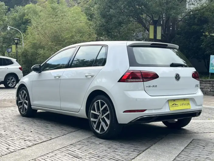 Volkswagen Golf 2020 Model 280TSI DSG Comfort Model – фото 5
