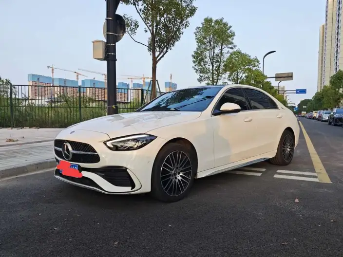 Mercedes-Benz C-Class 2023 Model Facelift C 260 L Sports Edition – фото 1