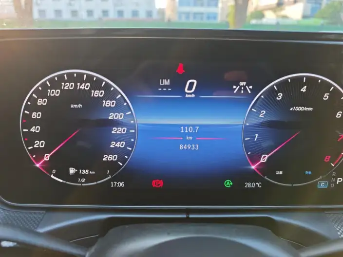 Mercedes-Benz C-Class 2023 Model Facelift C 260 L Sports Edition – фото 10