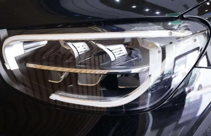 Mercedes-Benz GLC 2022 Model Facelift GLC 300 L 4MATIC Dynamic Model Collector Edition – фото 6