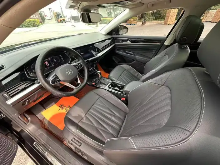 Volkswagen Passat 2022 Model 330TSI Deluxe Edition – фото 8