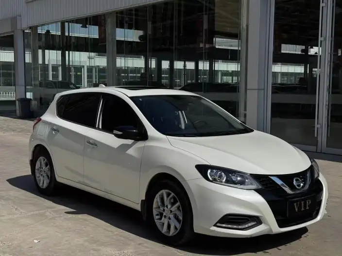 Nissan Tiida 2021 Model 1.6L CVT Zhixing Edition – фото 3