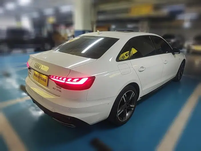 Audi A4 L 2022 Model 40 TFSI Luxury Dynamic Model – фото 2
