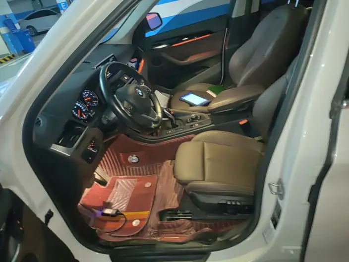 BMW X1 2020 Model sDrive20Li Fashion Model – фото 10