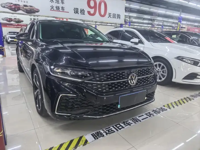 Volkswagen Passat 2024 Model 330TSI Elite Edition – фото 3