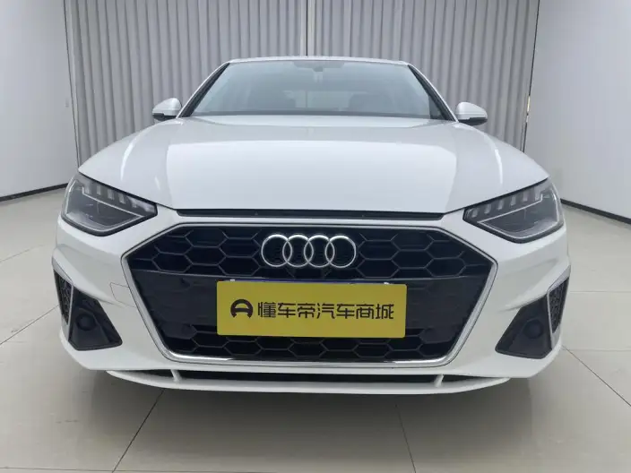 Audi A4 L 2020 Model 40 TFSI Luxury Dynamic Model – фото 2