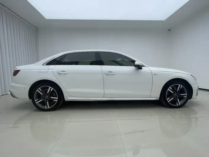 Audi A4 L 2020 Model 40 TFSI Luxury Dynamic Model – фото 8
