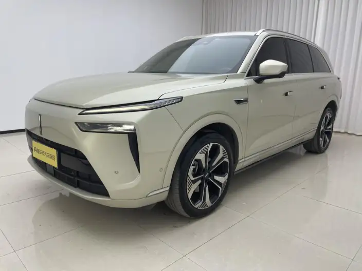 Wey Blue Mountain 2023 Model 4WD Ultra-long Endurance – фото 1
