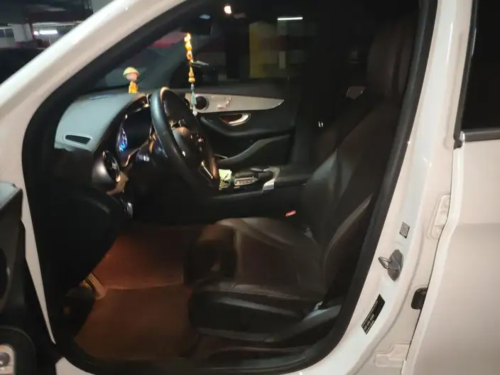 Mercedes-Benz GLC 2021 Model GLC 260 L 4MATIC Dynamic Model – фото 10