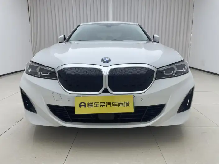 BMW i3 2025 Model eDrive35L – фото 2