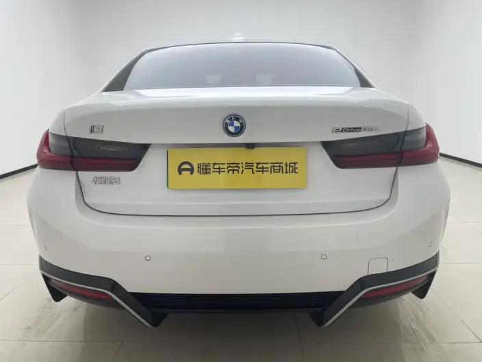 BMW i3 2025 Model eDrive35L – фото 6