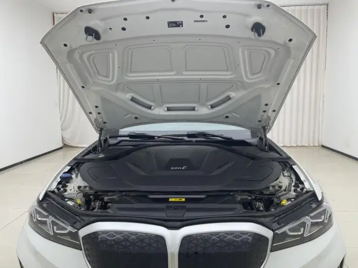 BMW i3 2025 Model eDrive35L – фото 10