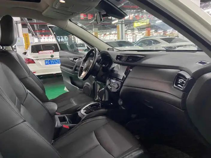 Nissan X-Trail 2020 Model 2.0L CVT Smart Connect Comfort Edition 2WD – фото 8