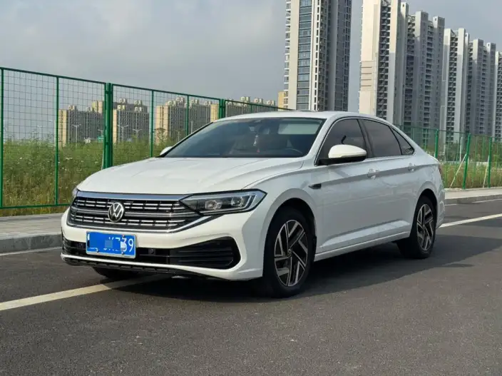 Volkswagen Sagitar 2024 Model 300TSI DSG Beyond Edition – фото 1