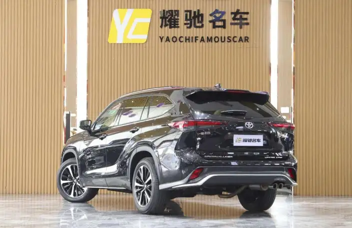 Crown Kluger 2023 Model Intelligent Hybrid 2.5L E-CVT 4WD Ultimate Edition – фото 4