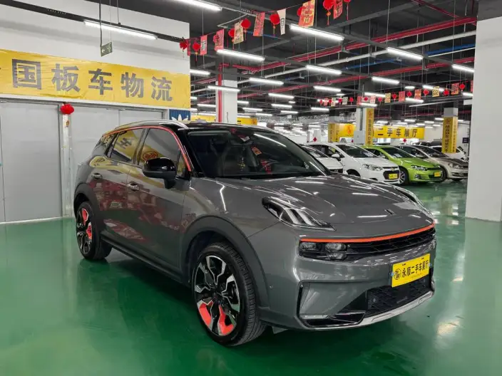Lynk & Co 06 2020 Model 1.5T Shine Halo – фото 3